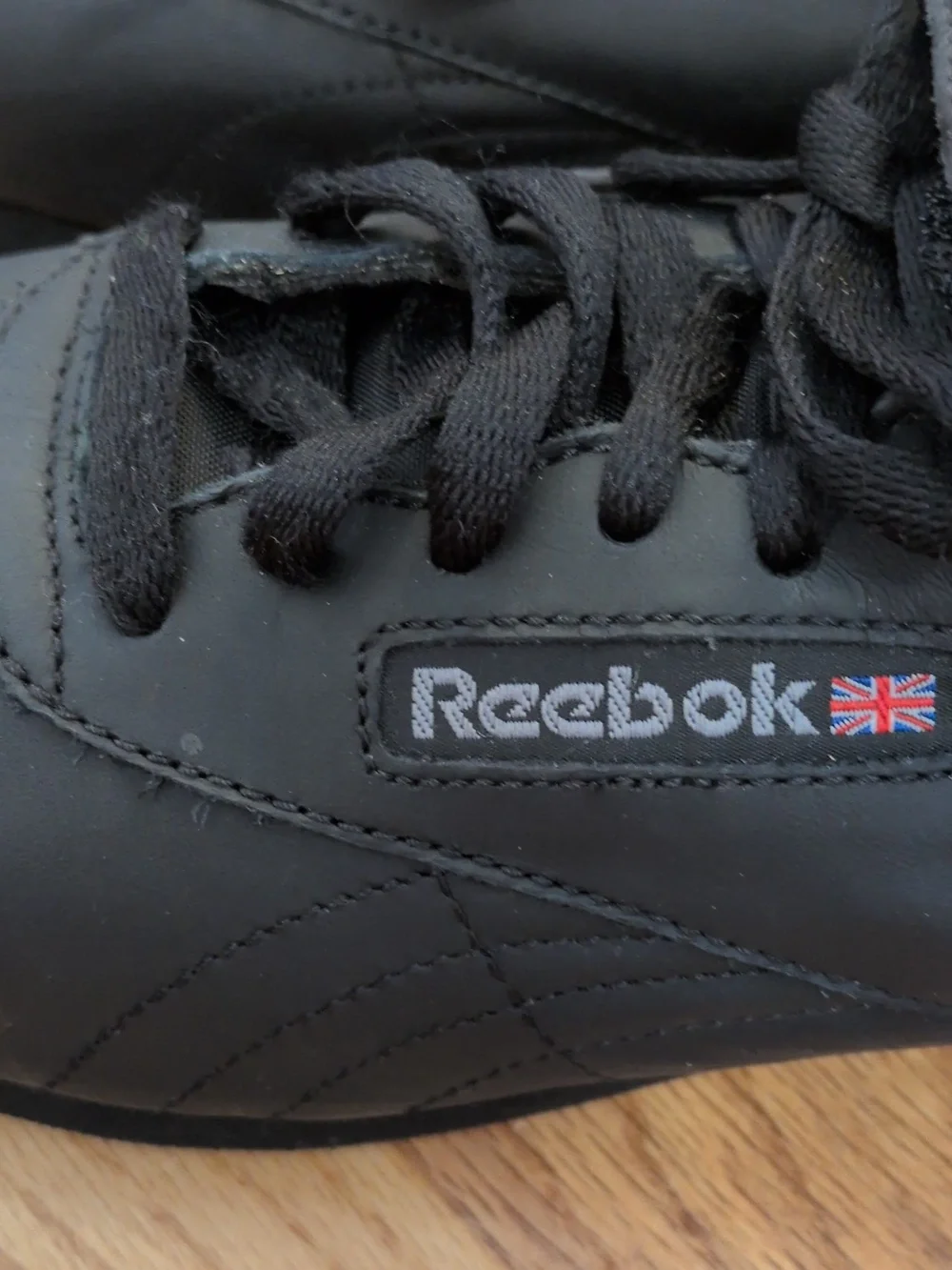 Reebok Freestyle Classic High Top - Picture 2 of 10